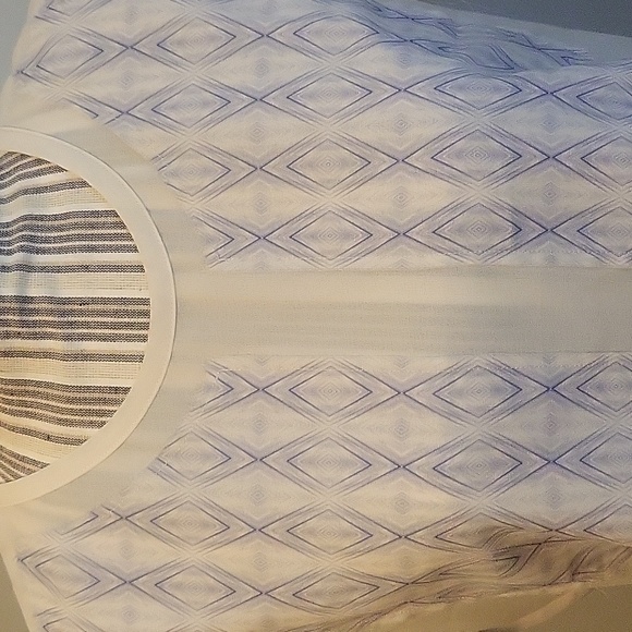 Blouse - Picture 2 of 5